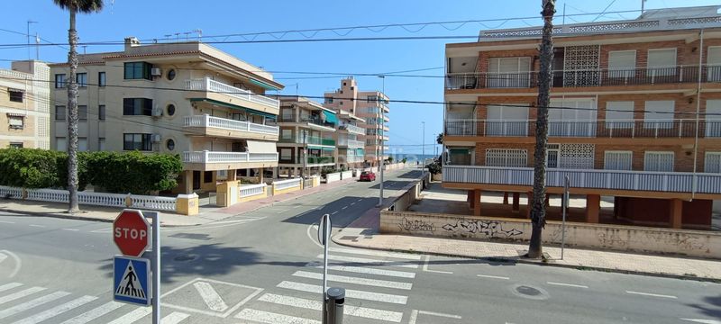 Foto 7f03f967-8b65-4c25-9144-32fc16f0d3a0. Apartament amb aparcament a Gran Playa Santa Pola