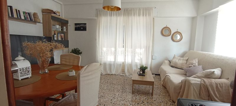 Foto d2cc0336-3d76-407a-b297-7f4113f263f2. Apartament amb aparcament a Gran Playa Santa Pola