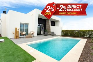 Reihenhaus in Algorfa. Villas adosadas en una planta con 3 dormitorios, solárium y pisc