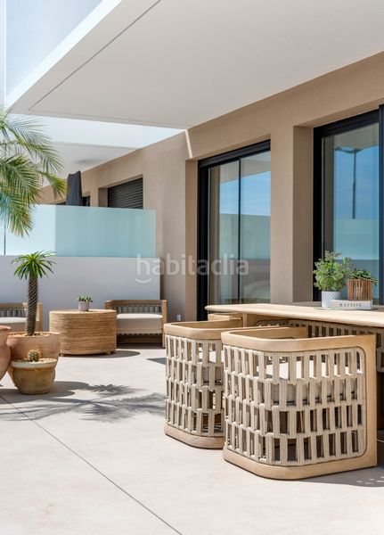 Foto f03973f3-145b-48b8-8131-712b03f03487. Casa adossada amb piscina a Dolores