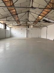 Capannone industriale in Zona Industrial. Nave en venta