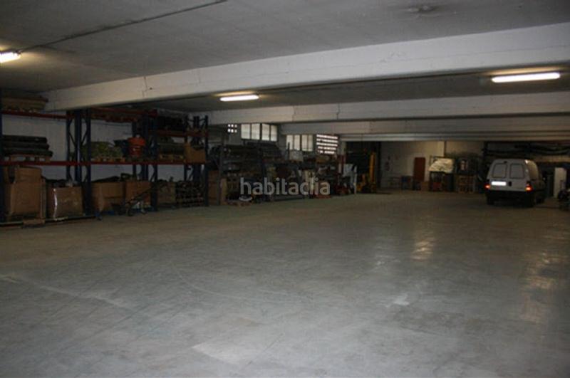 Foto 4a4cc4df-1f9c-498a-ab65-a7e045390722. Alquiler nave industrial local alquiler en Zona Industrial Ripollet