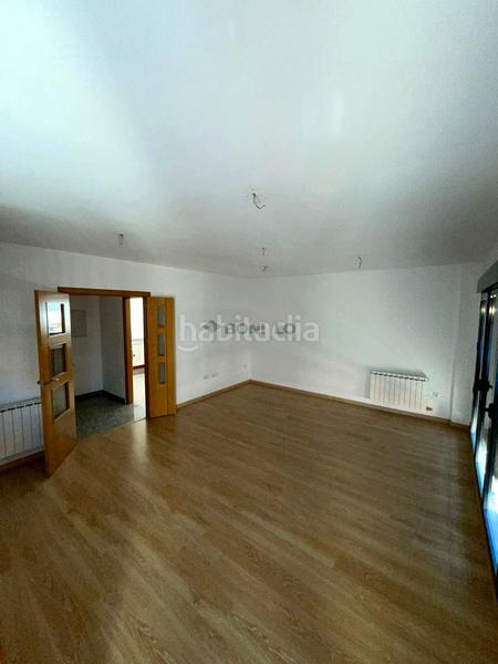 Foto 0622378c-1a6e-4ec8-8f71-84e58aced494. Haus mit heizung parking in Cella