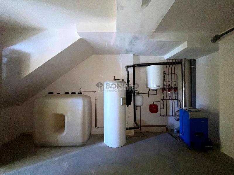 Foto 4d9edab7-1538-4540-aa38-eb97ed7c97d3. Haus mit heizung parking in Cella