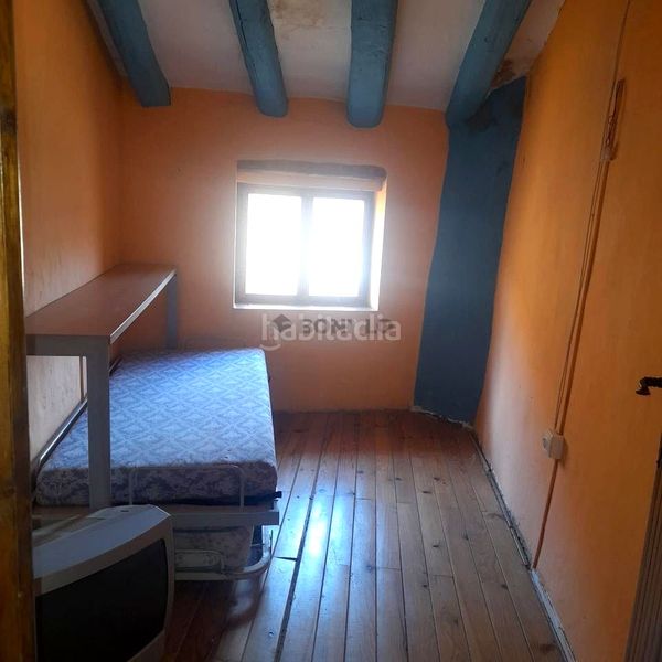 Foto 65d8df6e-b2a3-4192-9a8d-a3d82be6c04a. Casa a Escucha