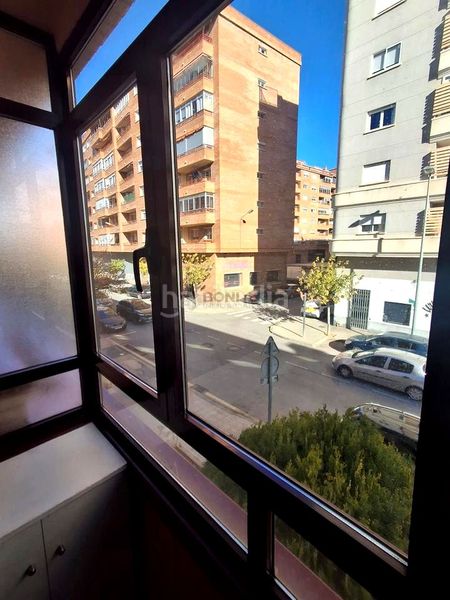 Foto 458eeb7b-4929-44f4-8e4f-14fcee08f63a. Rent flat with heating parking pool in Ensanche - Fuenfresca Teruel