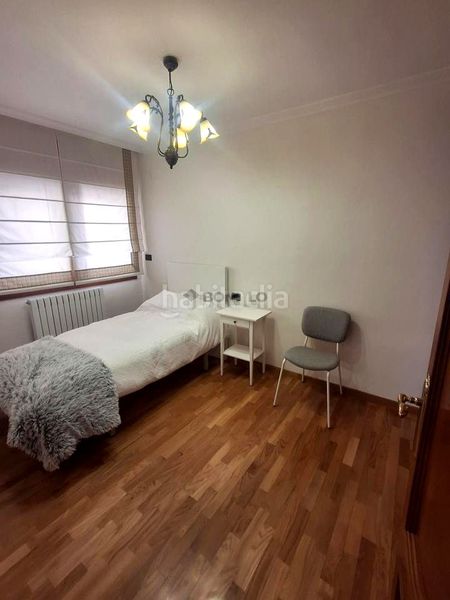 Foto c4b613eb-072b-4191-9484-6e00472c5e5b. Rent flat with heating parking pool in Ensanche - Fuenfresca Teruel