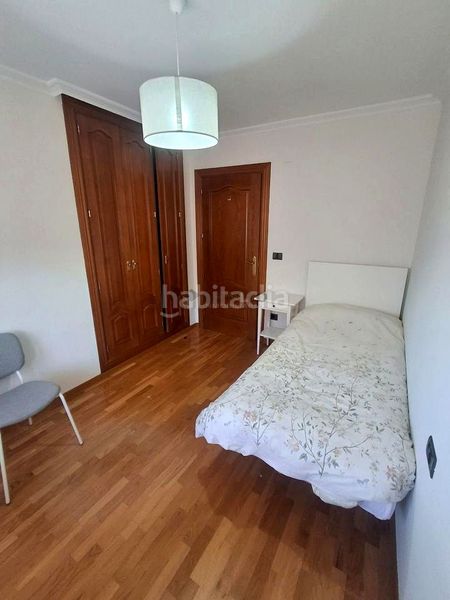 Foto f4c43c92-2734-43bb-b3ab-78b1d03a0c74. Rent flat with heating parking pool in Ensanche - Fuenfresca Teruel