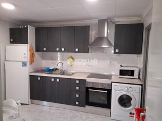 Alquiler Masía  Los casales. Planta baja con patio y barbacoa en utrillas