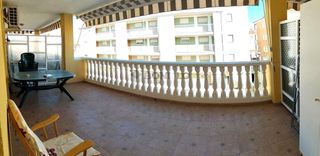 Etagenwohnung  Camí serratelles. Pisazo con terraza a 3 minutos andando de la playa del grao de m