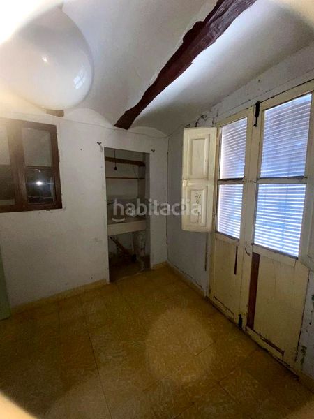 Foto 7f72c2a3-e7db-4a5d-9c69-fe8a1df34e90. Masia amb aparcament a Cubla