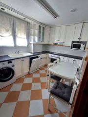 Dúplex  Carlos castel. Duplex en plaza del torico con terraza