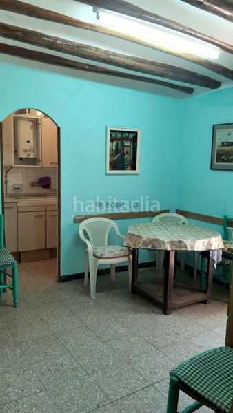 Foto 85105b76-5cbe-4182-9964-df65e1a00769. Casa a Utrillas