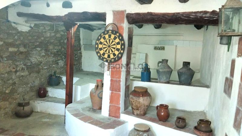 Foto a863cdd5-8bcf-4895-8ef0-80a4628b25d0. Casa a Utrillas