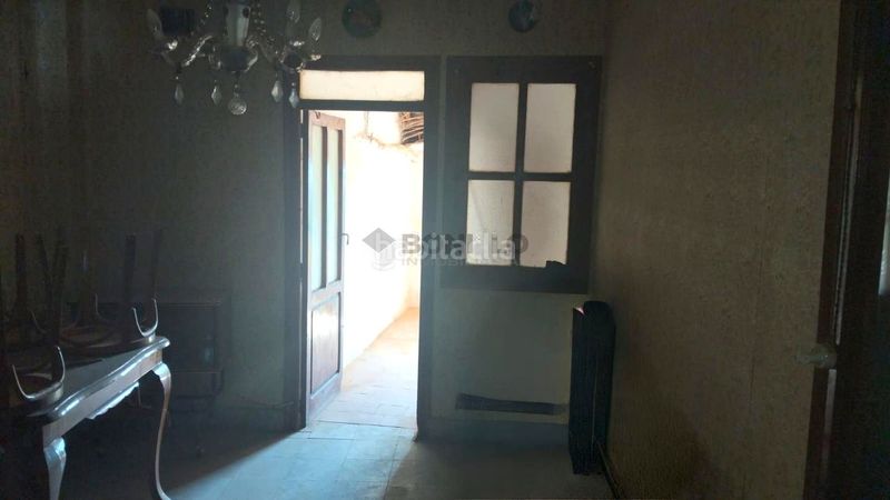 Foto 0f8f1575-0f6a-4f9e-ad6d-d50e710e8c7f. Casa adossada a Ademuz