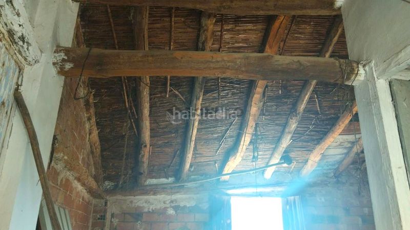 Foto 5e122bc3-63dd-4f87-b8ce-b8d187672b00. Casa adossada a Ademuz