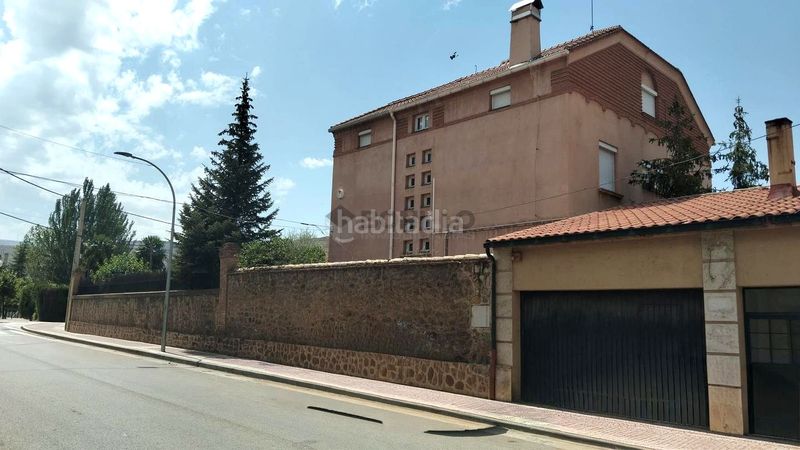 Foto 5e8f4af4-d32b-4c08-9f94-8ee88f3bbe58. Casa amb calefacció piscina a Utrillas