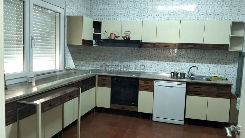 Foto 65674a41-01eb-4435-bae5-817184262376. Casa amb calefacció piscina a Utrillas