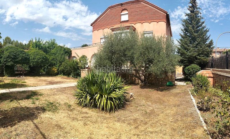 Foto ad3d0031-6673-4cad-bc34-a067755f6c3e. Casa amb calefacció piscina a Utrillas