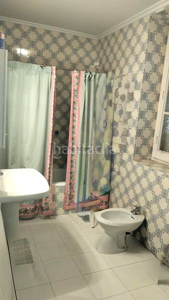 Foto c4990ee7-d256-45db-a001-058b7170831e. Casa amb calefacció piscina a Utrillas