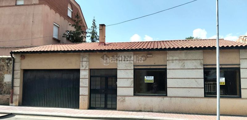 Foto c7fda7d8-056d-4517-b695-d95de6d6fe8b. Casa amb calefacció piscina a Utrillas