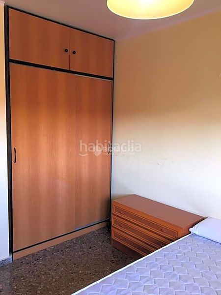 Foto f2e8d13c-b840-40a6-8050-9f567821c0a3. Lloguer pis amb aparcament a Ensanche - Fuenfresca Teruel