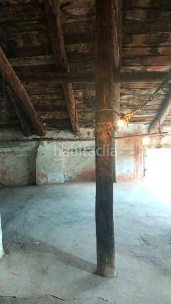 Foto 622b819f-a44c-4b53-b2ee-9aade6b29db6. Casa amb aparcament a Villel