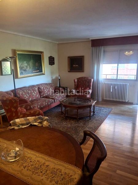 Foto b17d915f-9315-449b-943e-e162471bc556. Lloguer pis amb calefacció aparcament a Ensanche - Fuenfresca Teruel