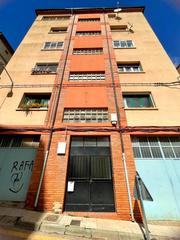 Location Appartement  Poeta mosén luis alcusa. Piso en alquiler en pleno ensanche de teruel