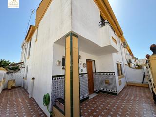 Casa adossada a Centro. Se vende unifamilar en miramar