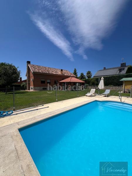 Foto ad69979b-fca8-4ec3-a74d-bf55df098025. Rent chalet with heating parking in Parque Boadilla Boadilla del Monte