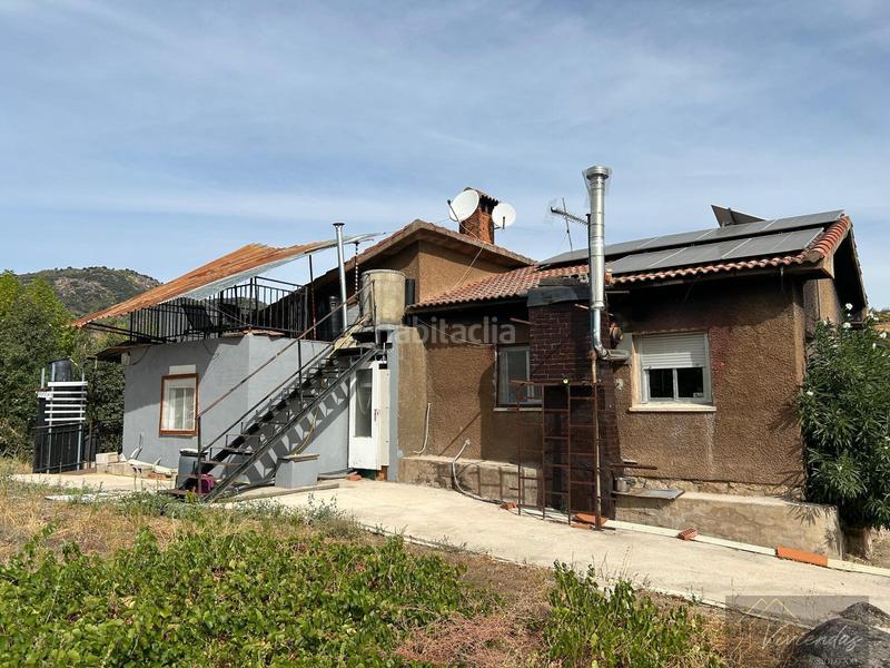 Foto 5cf7bb29-8f59-4200-b133-4f24ffb384a0. Masia amb calefacció aparcament piscina a Cadalso de los Vidrios