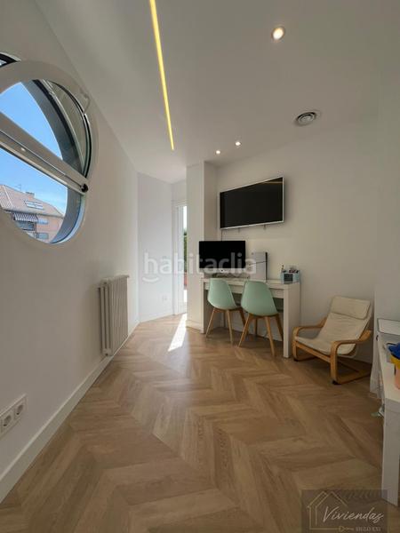 Foto 4eda35f0-eb1c-44ca-bf8e-84a72357c904. Piso  en Sector B Boadilla del Monte