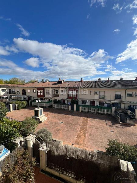 Foto eae86b21-a42d-430b-8d87-6e2f1fa1ca0d. Xalet amb calefacció a Brunete