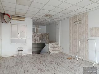 Rent Business premise in Isabel de farnesio. Boadilla del montelocal