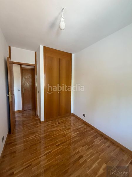 Foto 084e7409-4b58-436d-b716-880411d49a74. Rent flat in isabel de farnesio 11 in Sector S Boadilla del Monte
