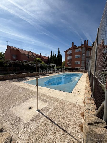 Foto af9be964-aa17-48bc-8467-dca74fbaff5d. Rent flat in isabel de farnesio 11 in Sector S Boadilla del Monte