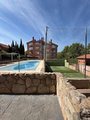 Rent Flat in Isabel de farnesio 11. Boadilla del montepiso