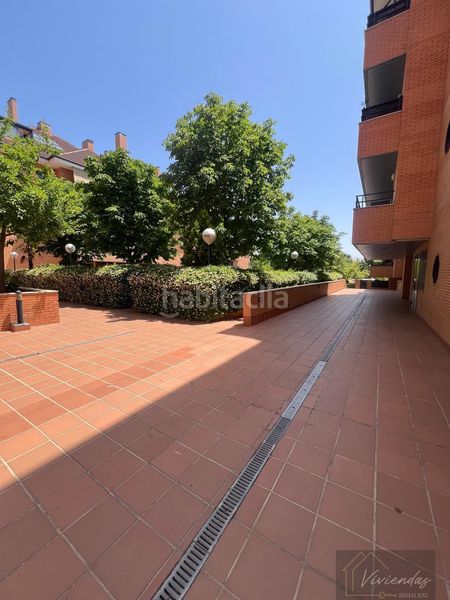 Foto c039ea1c-5b89-49f5-b9a2-f6d73bcb24fd. Pis a severo ochoa 1 a Sector B Boadilla del Monte