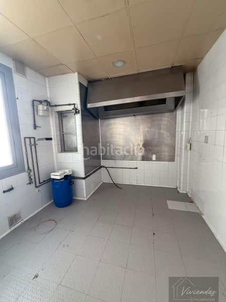 Foto d357e55f-3c59-45ee-bd9c-21fb9078603f. Rent business premise in siglo xxi 8 in Sector B Boadilla del Monte