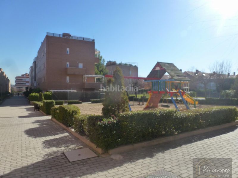 Foto 67d8d709-b783-4b1a-b32f-51cc3b4fd998. Piccolo appartamento con riscaldamento parcheggio piscina in Boadilla del Monte