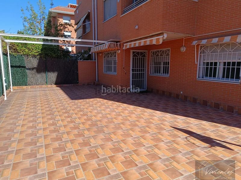 Foto dd498292-d20a-4cd9-81ab-da2f9795bc26. Rent flat with heating parking pool in Sector B Boadilla del Monte