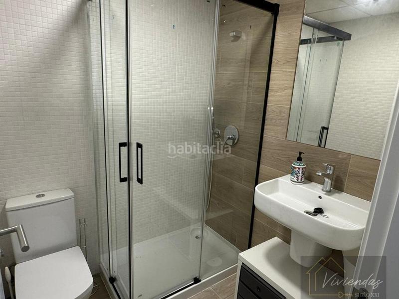 Foto dc6562a6-b13f-44cb-894a-0ae4e9e7af50. Lloguer pis amb piscina a Las Tres Piedras - Costa Ballena Chipiona