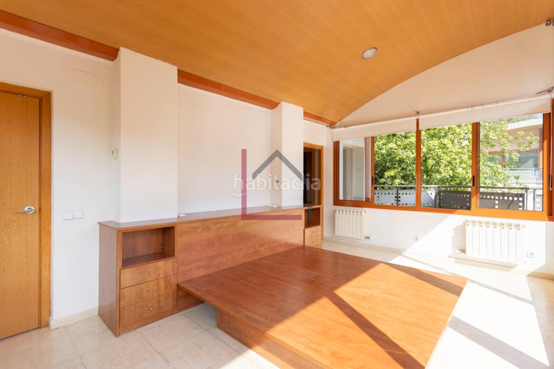 Foto 242e07d7-6c61-4a0c-9544-41ef706c4e1a. Chalet mit heizung parking in Vallvidrera - Tibidabo - Les Planes Barcelona