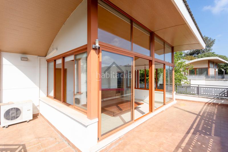 Foto e86f0278-af7e-4ca2-8c7a-e1b851f895fd. Chalet with heating parking in Vallvidrera - Tibidabo - Les Planes Barcelona