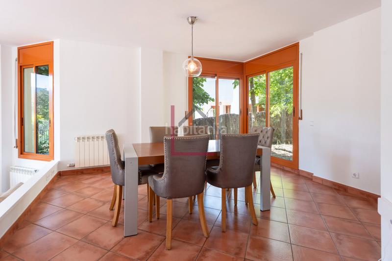 Foto f3f69f5b-fd31-475d-bc75-97a66726cced. Chalet with heating parking in Vallvidrera - Tibidabo - Les Planes Barcelona