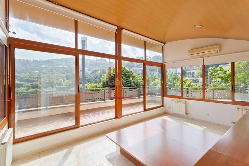 Foto 28395f57-fc27-4add-b11d-f243b75d2e06. Xalet amb calefacció aparcament a Vallvidrera - Tibidabo - Les Planes Barcelona