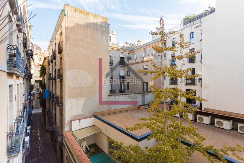 Foto 379dab22-da03-412d-a2ee-b6d3249d0aac. Affitto appartamento con riscaldamento in Gòtic Barcelona