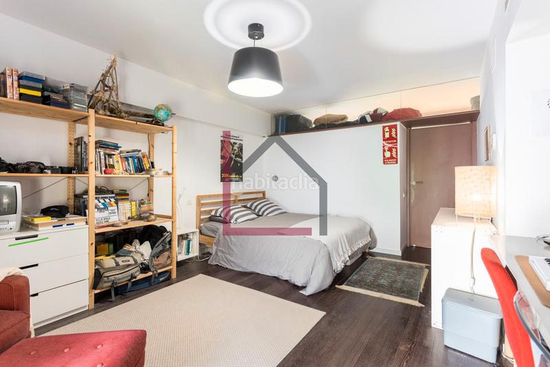 Foto 6ab086e3-3a90-4c4c-a189-218984c7279c. Rent flat with heating in Gòtic Barcelona