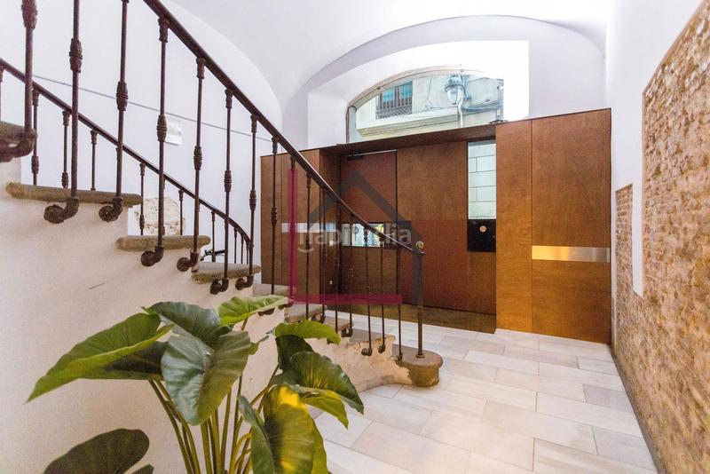 Foto a208bcba-2af0-40b7-b48c-72a04fba5278. Rent flat with heating in Gòtic Barcelona